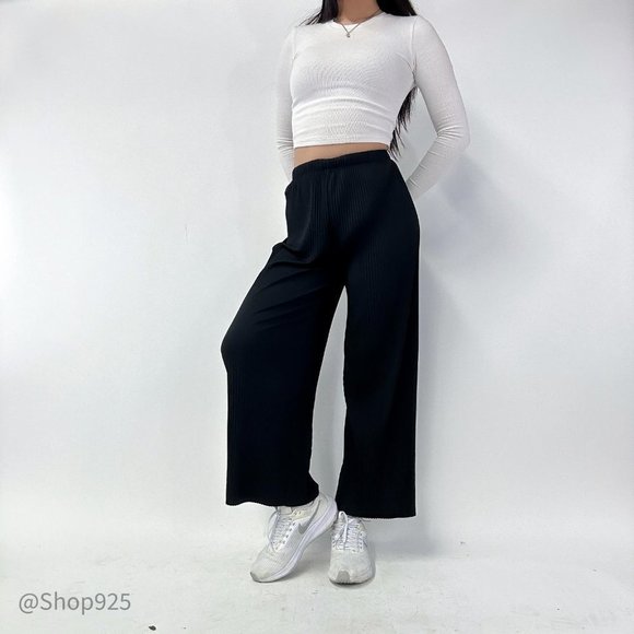 uniqlo pleated trousers - Picture 4 of 6